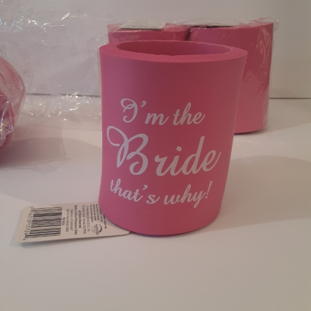 I'm the Bride thats why! Set of 6, NIB can Koolies, Wedding Party drink holders.